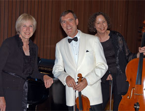 Trio Navarro